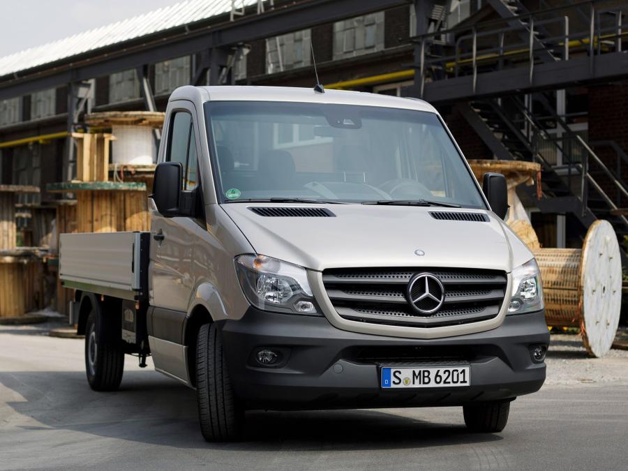  Mercedes-Benz Sprinter Dropside 2013 года  (фото 3 из 8)